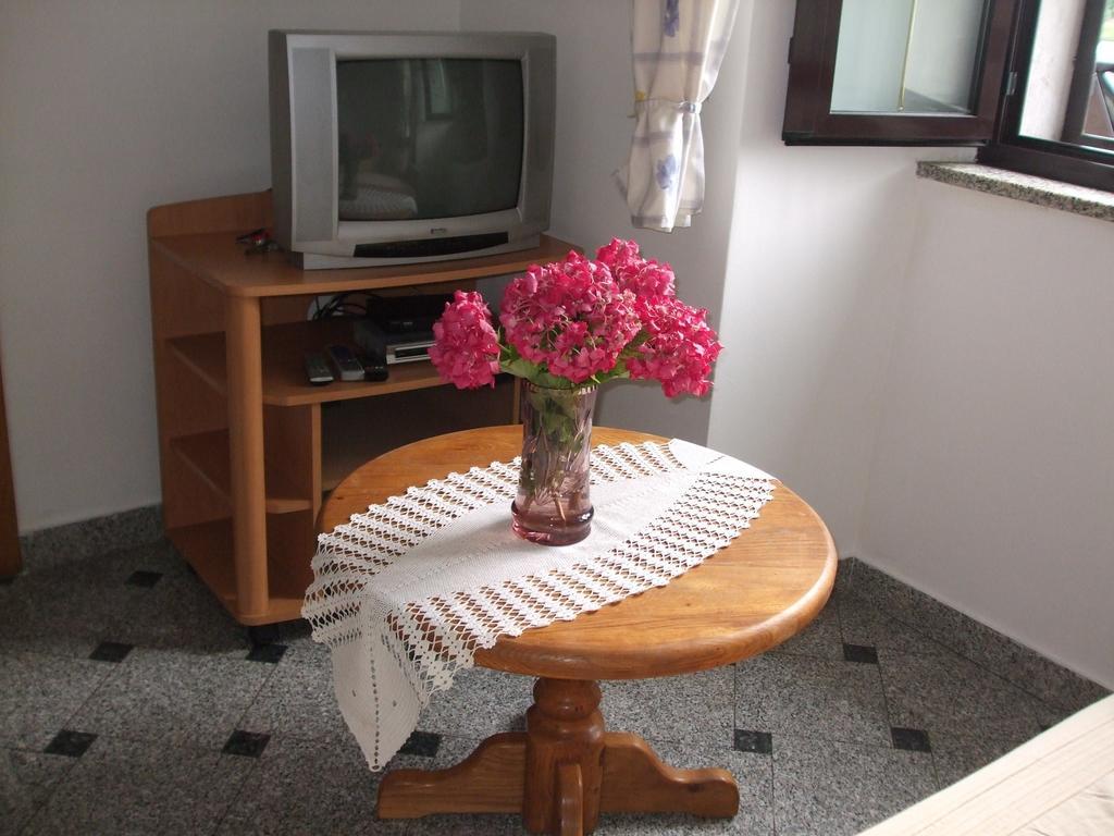Apartment Vesna A2 Ика Стая снимка